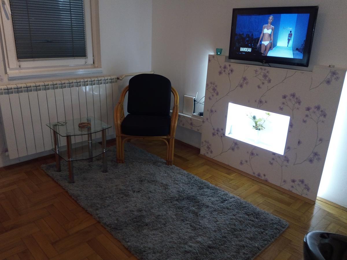 Apartment Aska Belgrad Exterior foto