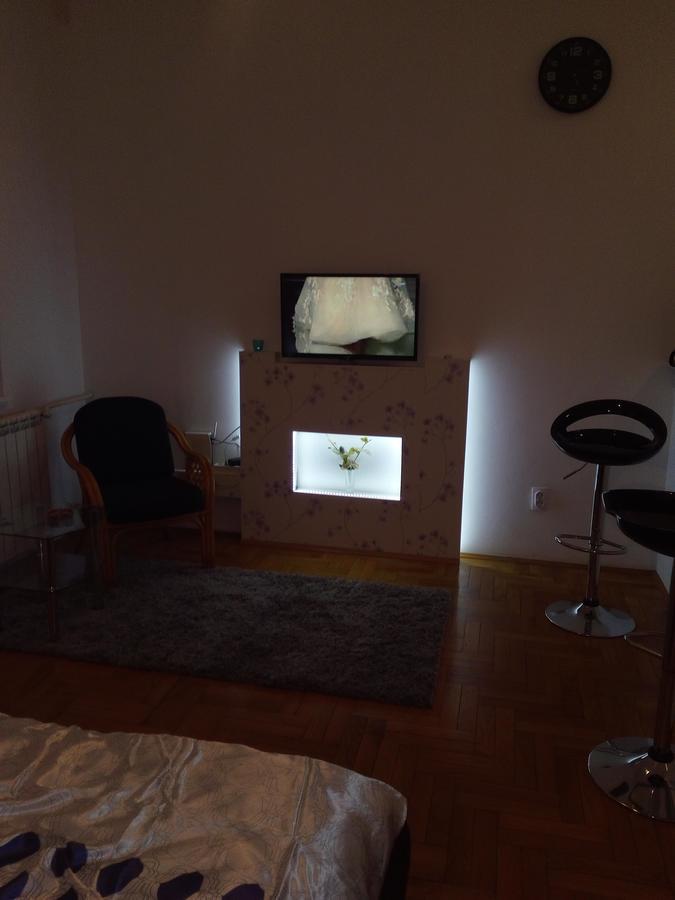 Apartment Aska Belgrad Exterior foto